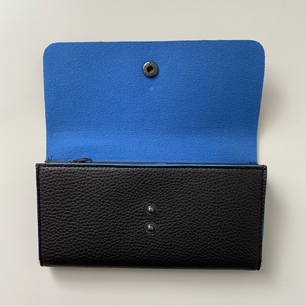 3/$30💚Dark brown faux leather rectangular snap wallet